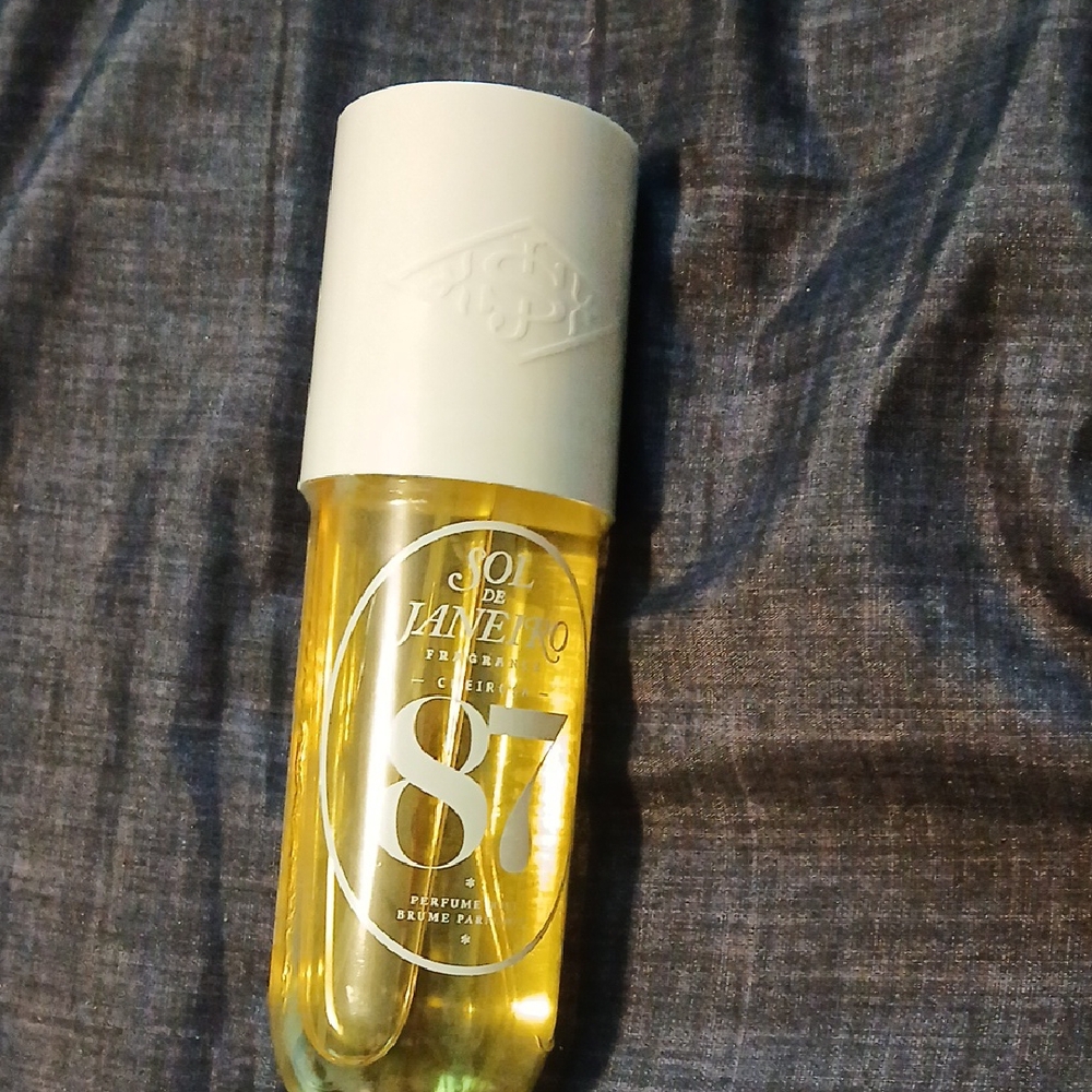 Sol de Janeiro Fragrance Mist with White Cap and Yellow Hue